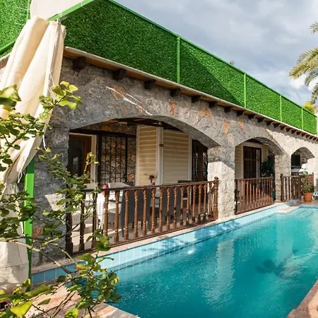 Villa Splendid With Private Pool In The Heart Of Fethiye