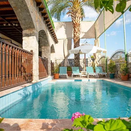 Splendid With Private Pool In The Heart Of فيلة فتحية