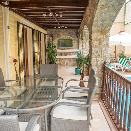 Willa Splendid With Private Pool In The Heart Of *